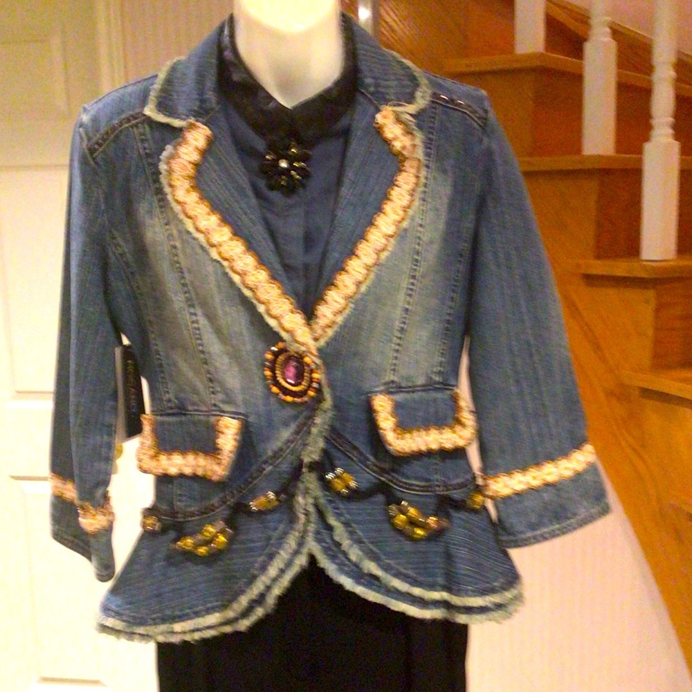 🤩🤩2X Host Pick🤩🤩jean jacket with beading&embroidery